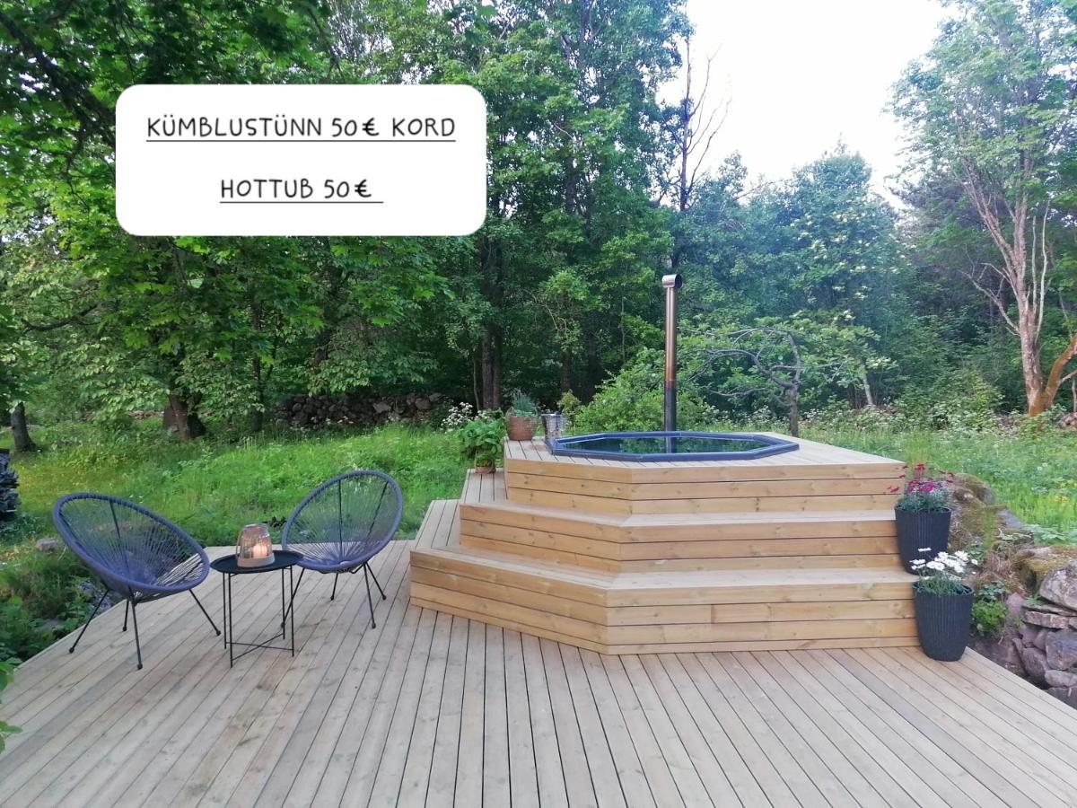 Jaagu Majad Hotel Suuremoisa  ภายนอก รูปภาพ